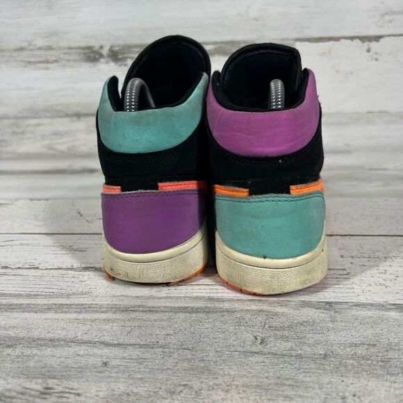 Jordan 1 retro candy Womens 7 - Picture 3 of 8